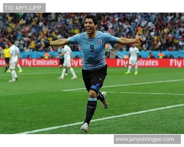 足球明星身高与鞋码的关系探讨及其对运动表现的影响分析 足球明星身高与鞋码的关系探讨及其对运动表现的影响分析