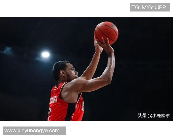 深圳篮球队的成长之路：从默默无闻到璀璨辉煌的奋斗历程