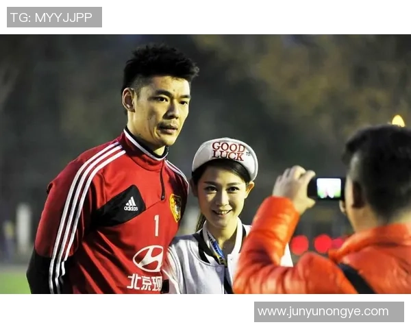 足球明星撞脸大盘点那些让你眼前一亮的相似面孔与惊人巧合 足球明星撞脸大盘点那些让你眼前一亮的相似面孔与惊人巧合