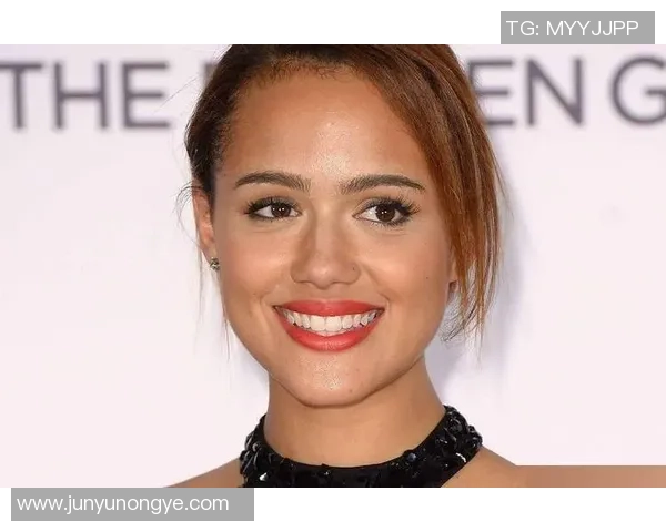 足球明星的美丽妻子们谁才是最闪耀的女神魅力与风采并存的她们让人心动不已 足球明星的美丽妻子们谁才是最闪耀的女神魅力与风采并存的她们让人心动不已